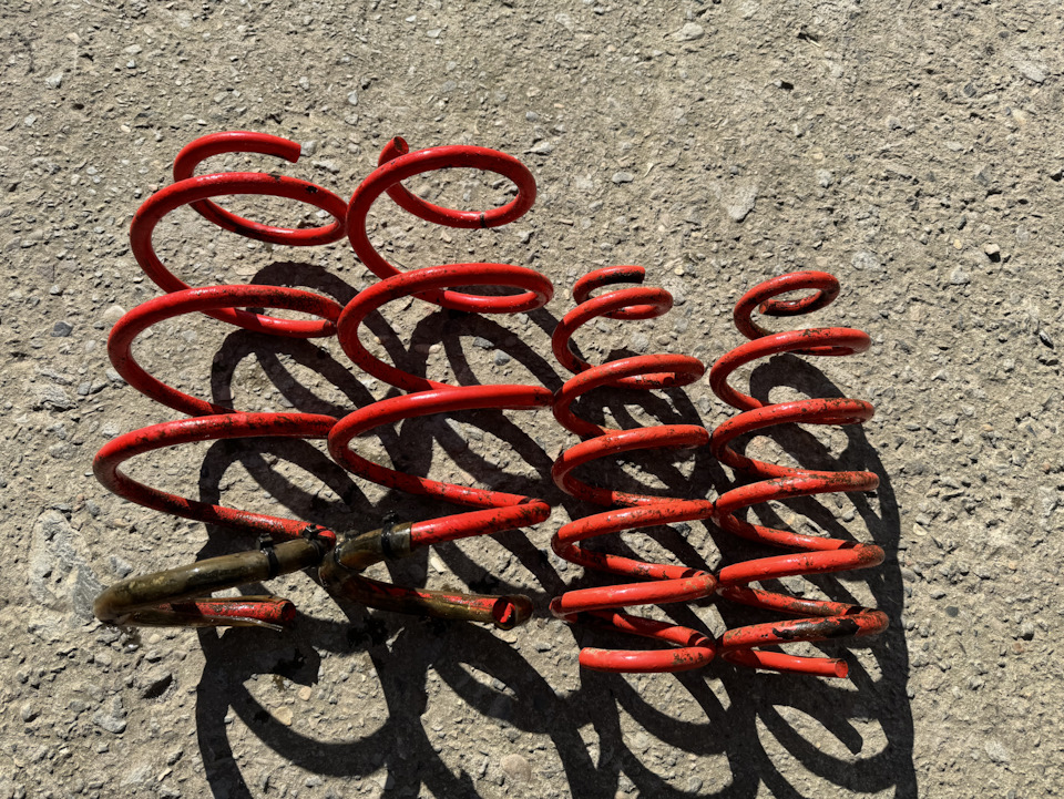 Технорессор не удивил качеством. — Lada Vesta (1G)