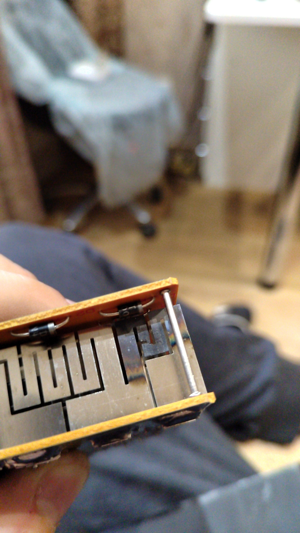 W124 не горит правый задний габарит — Mercedes-Benz E-class (W124), 2,8 ...