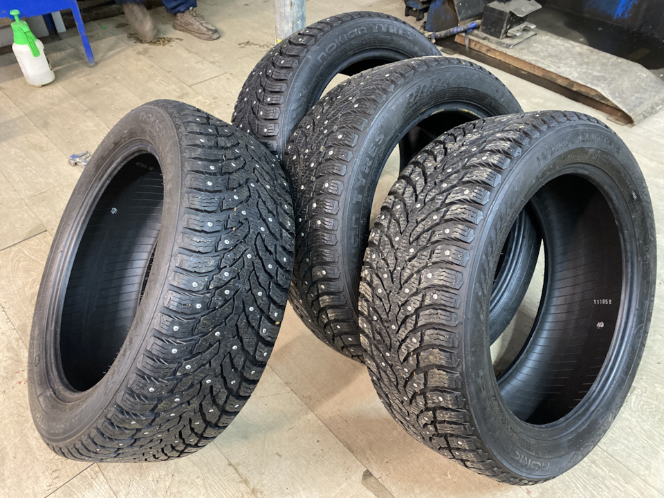 Зимняя резина — перешел на 215/50 R17 Hakka 9 — BMW 1 series (F20), 2 л ...