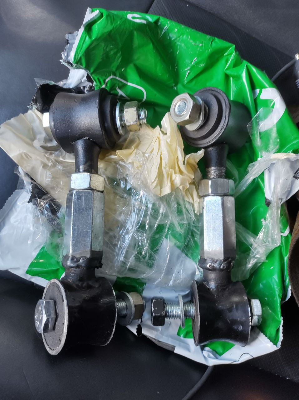 №8 Замена задних стоек стабилизатора поперечной устойчивости — Saab 9 ...