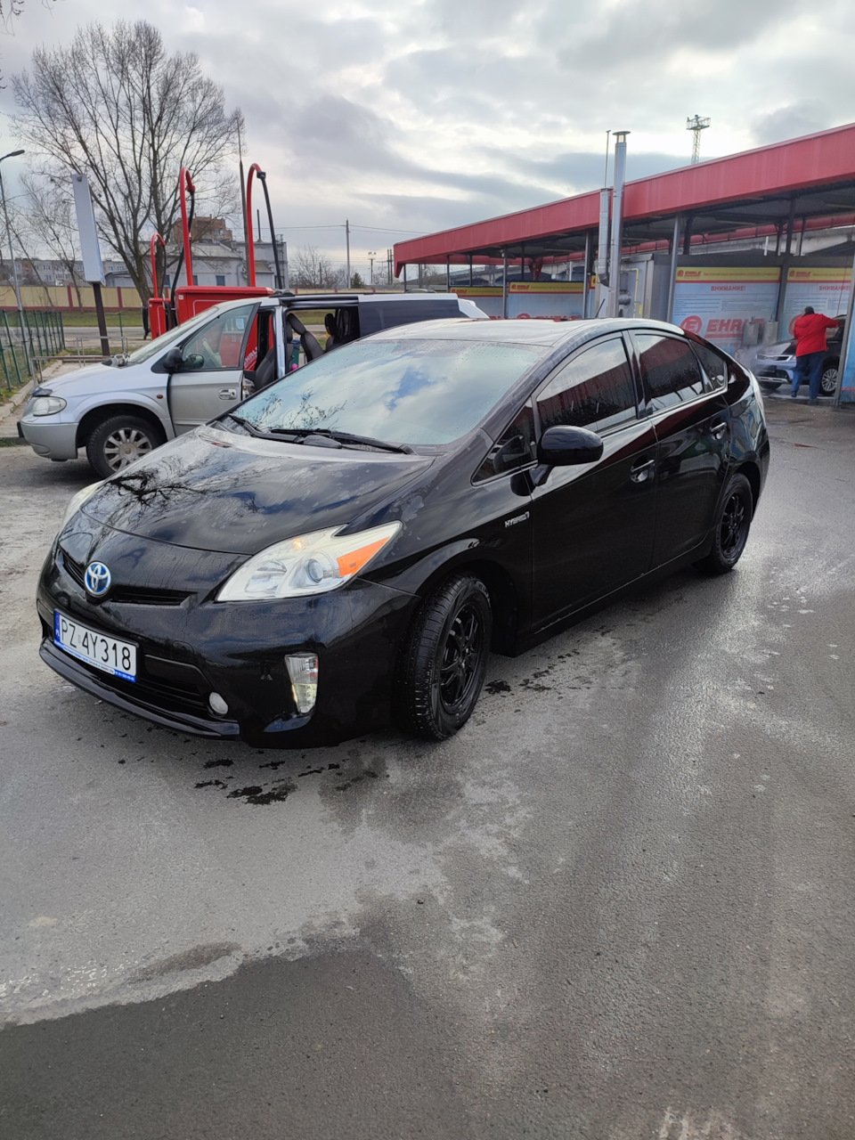 Поездка В РБ немного стайлинга, продажа xw50 2018 — Toyota Prius (30), 1,8  л, 2013 года | стайлинг | DRIVE2