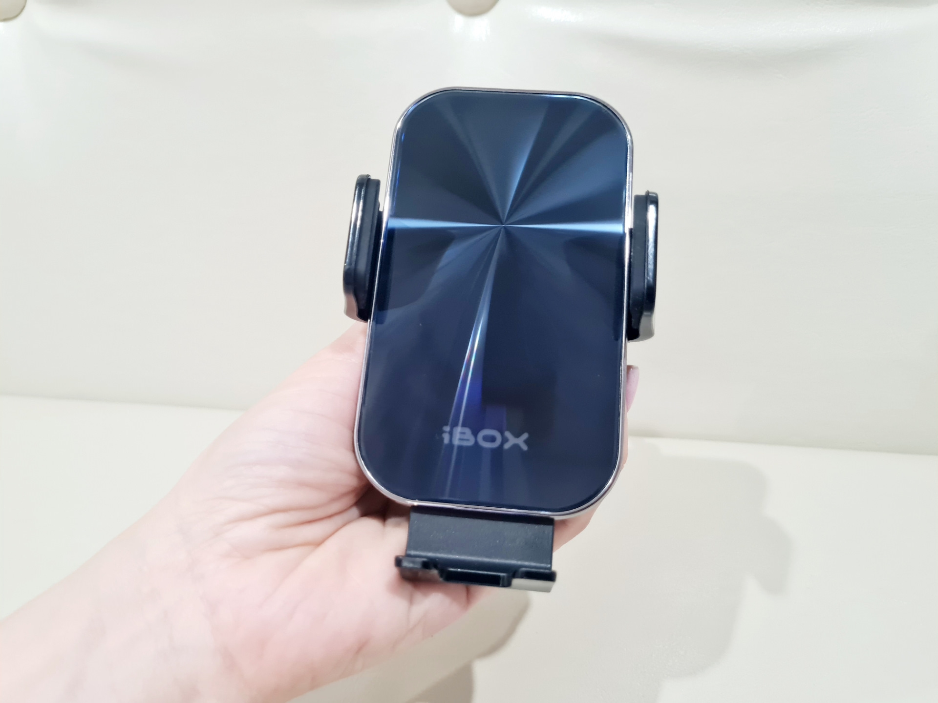 Ibox tron i8. Ibox tron i8