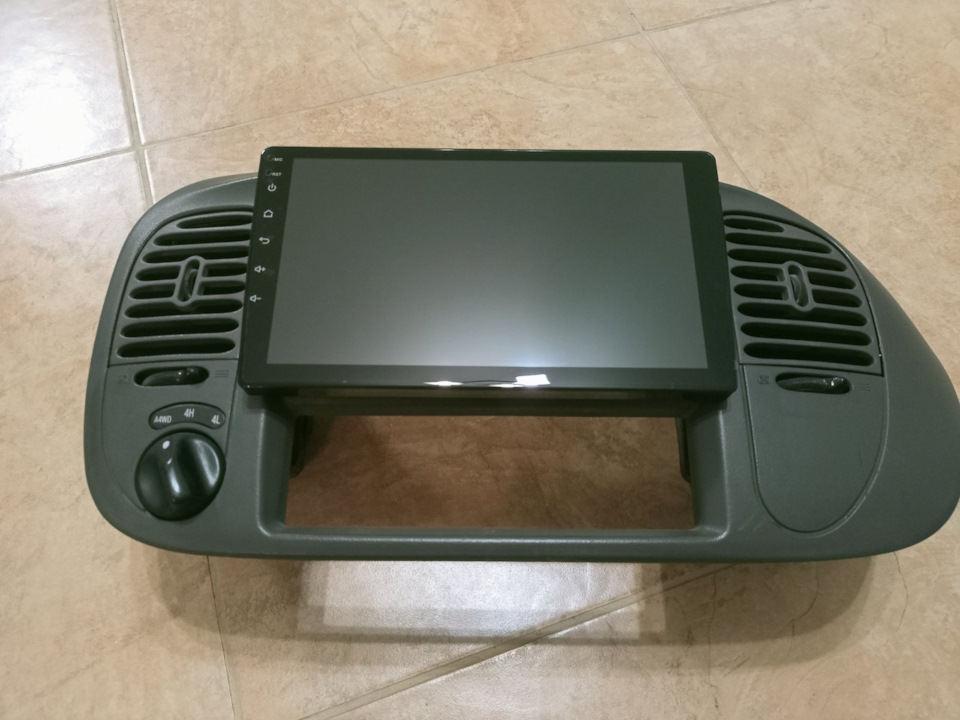 чпЭк — Ford Expedition (1G)