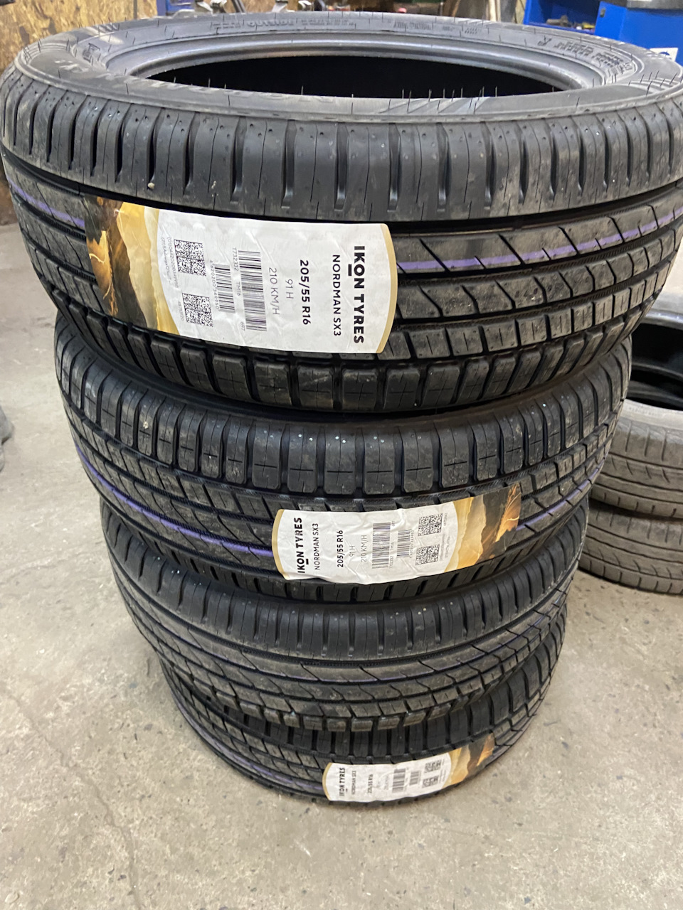 новый уровень тишины (Ikon Tyres Nordman SX3) — Toyota Auris (1G), 1,6 ...