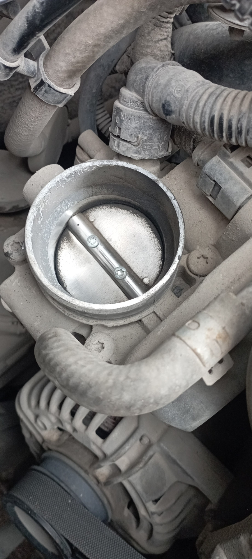 4 в 1. Сигнал, кондей, дроссель, колесо. — Opel Astra H, 1,6 л, 2008 ...