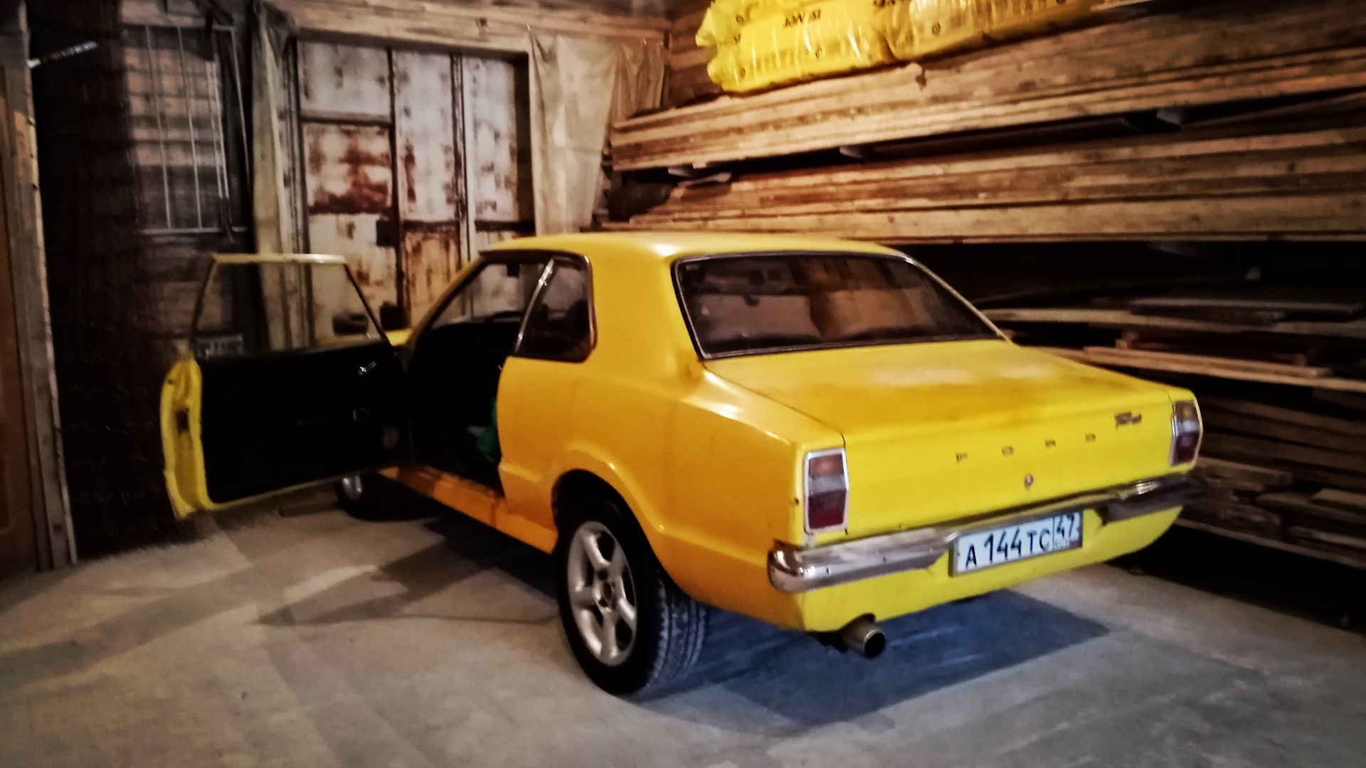 Ford Taunus TC 1.6 бензиновый 1974 | Daytona Yellow на DRIVE2