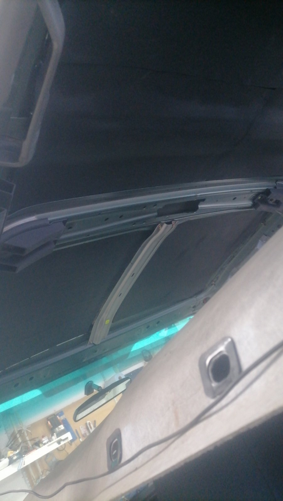 Ремонт молдингов крыши и шумоизоляция — Subaru Forester (SG), 2 л, 2006 ...