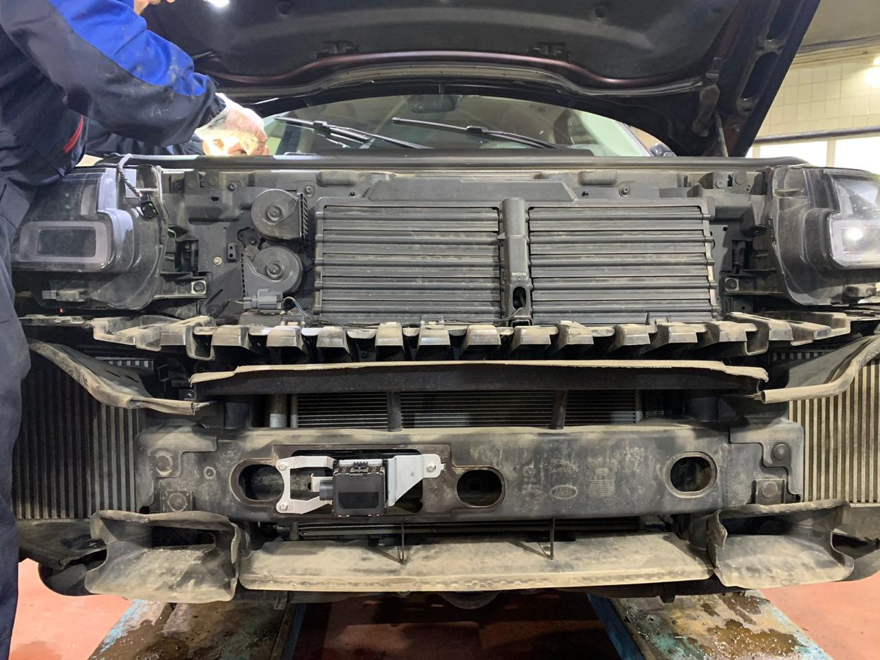 Установка адаптивного круиз контроля на Range Rover рестайлинг 2019 ...