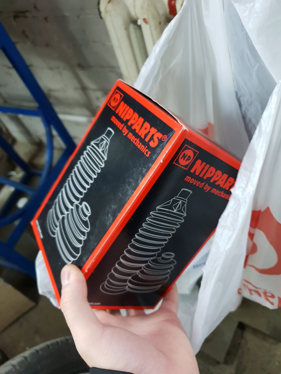 Замена пыльников рейки, и рулевой тяги — Mazda 6 (1G), 1,8 л., 2006 ...