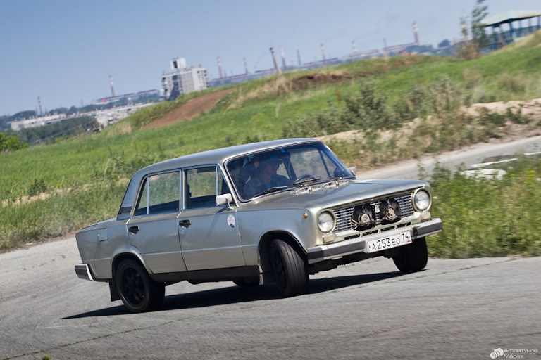 Чем отличаются задние стойки от передних на тойоте - 88 фото