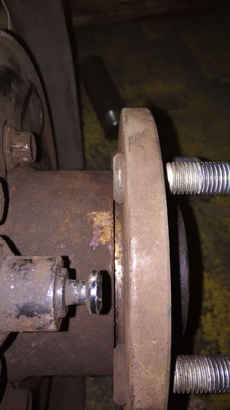 Отверстия в порогах уаз патриот - 93 фото