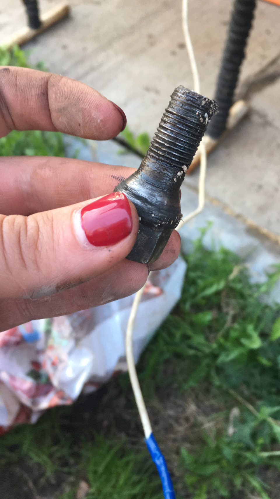 Сорвалась резьба в ступице калины — Lada Калина универсал, 1,6 л, 2008 ...