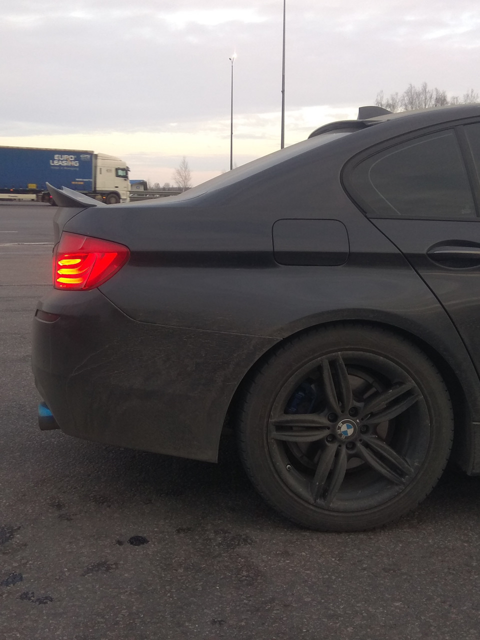 Козырек на заднее стекло — BMW 5 series (F10), 3 л, 2011 года | стайлинг |  DRIVE2