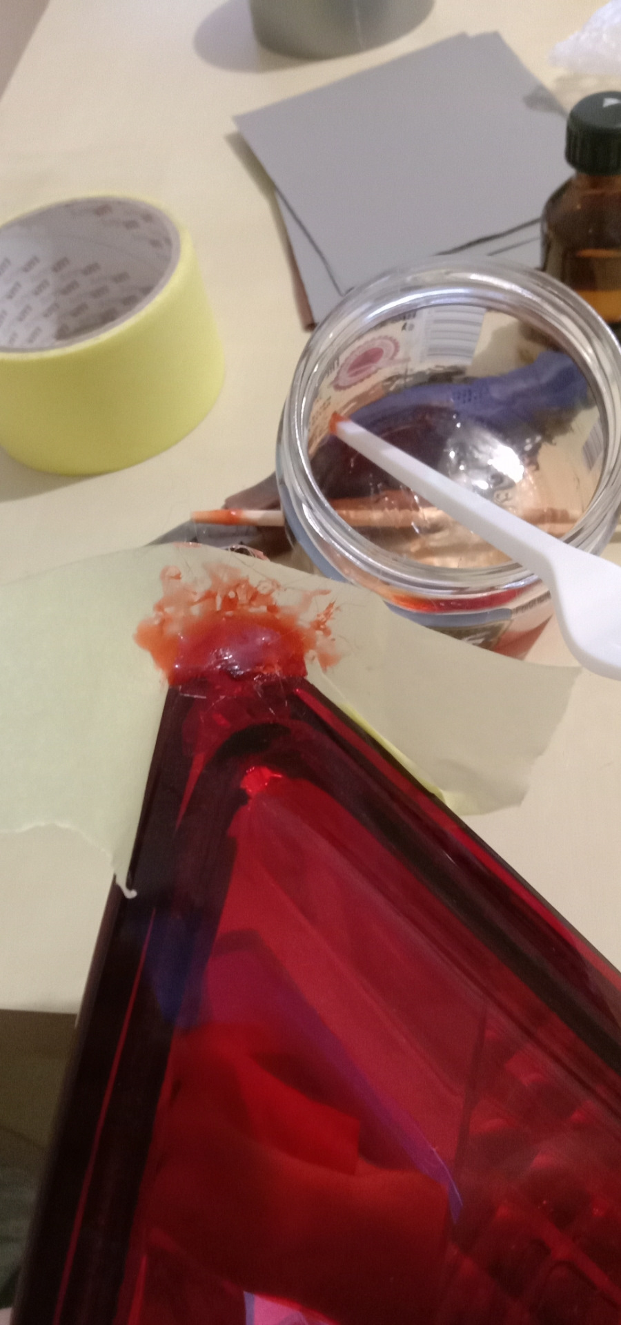 Ремонт скола на заднем фонаре — Lada Гранта (1G), 1,6 л, 2013 года ...