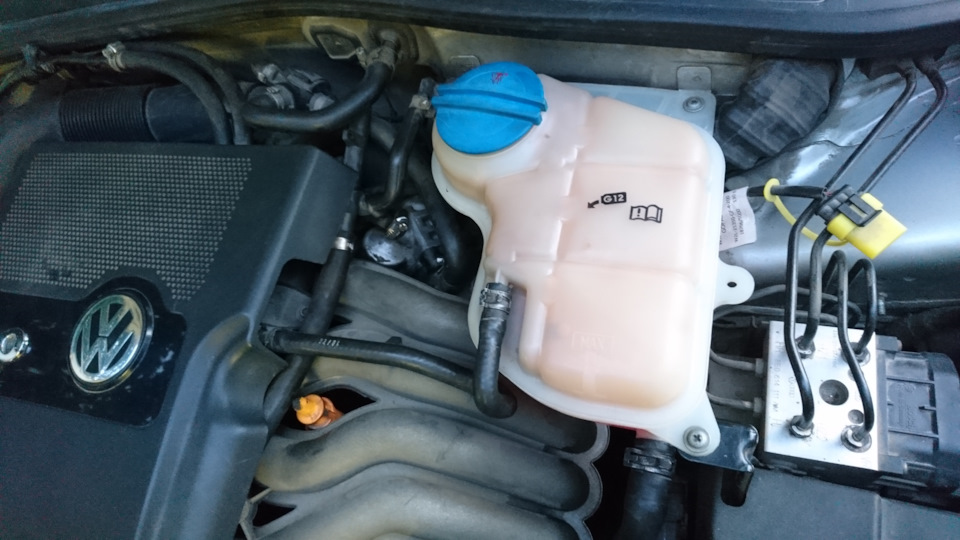 Очистка расширительного бачка Passat b5.5 — Volkswagen Passat B5, 2 л ...