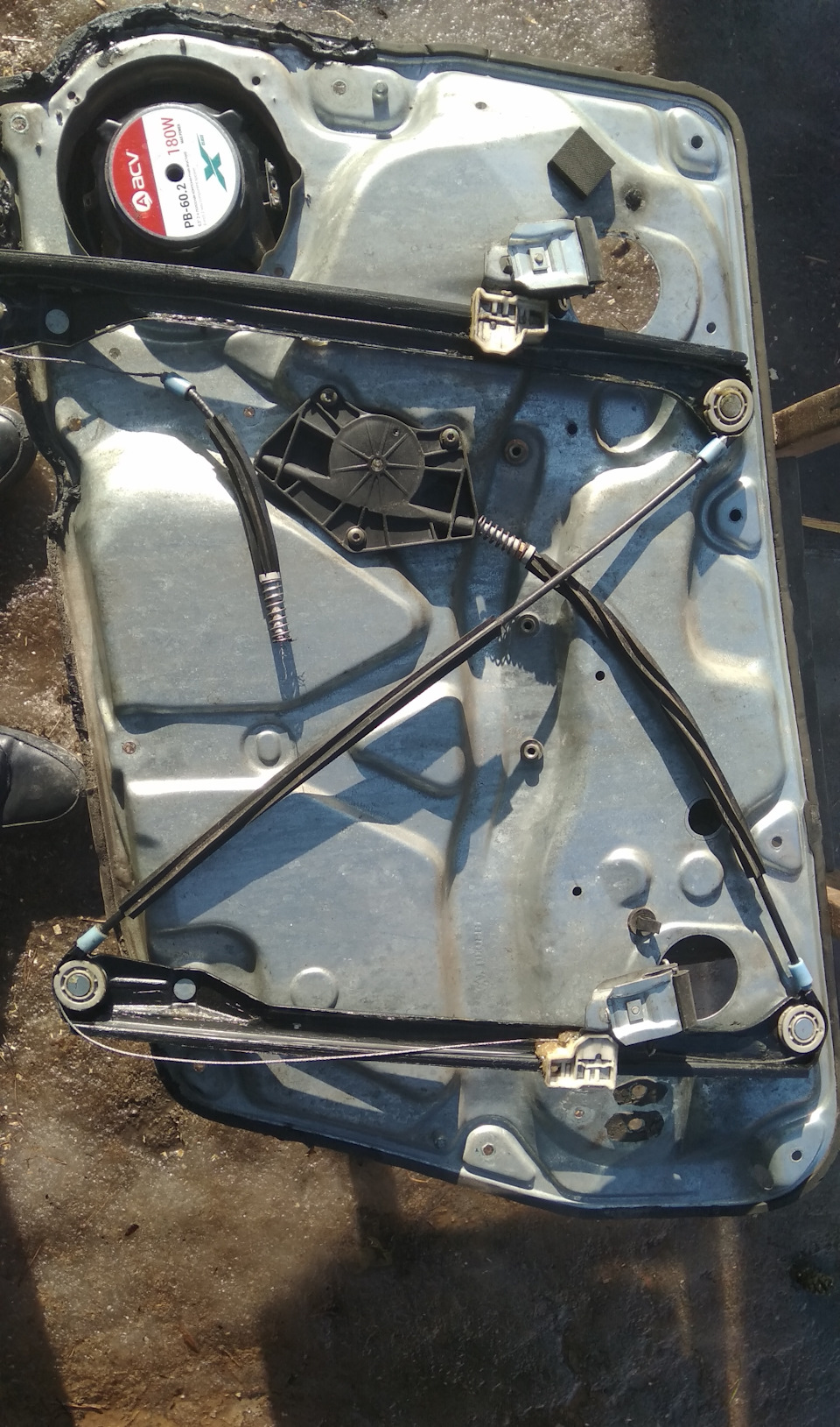 Тросик стеклоподъемника и новае колонки — Volkswagen Passat B5, 1,9 л ...