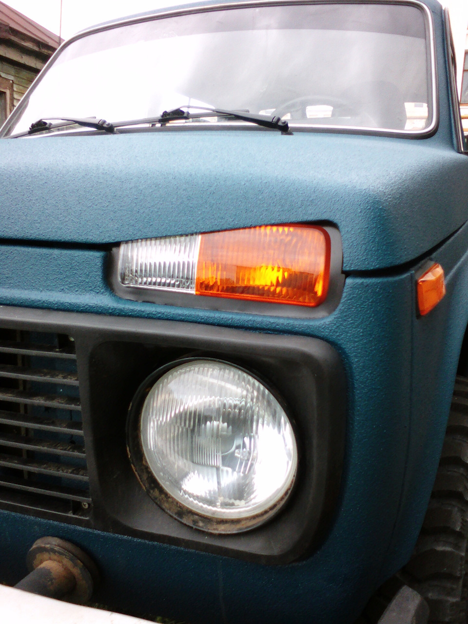 Стоит ли красить в раптор? — Lada 4x4 3D, 1,7 л, 1999 года | кузовной ...