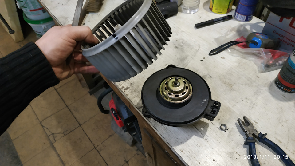 Фото в бортжурнале KIA Sorento (1G)