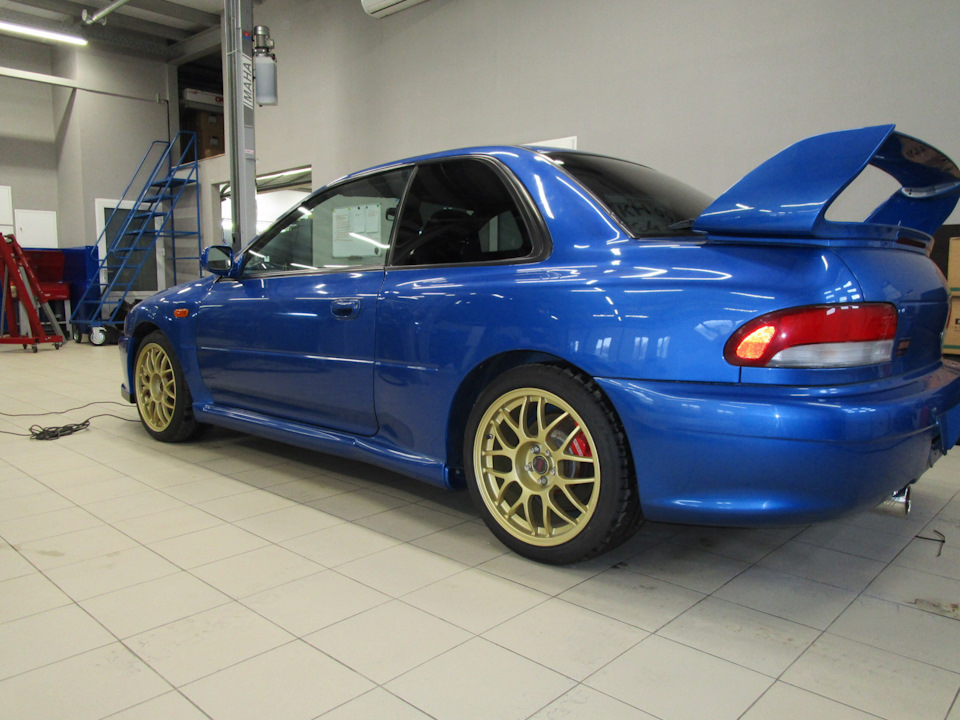 Subaru Impreza WRX STI 22b