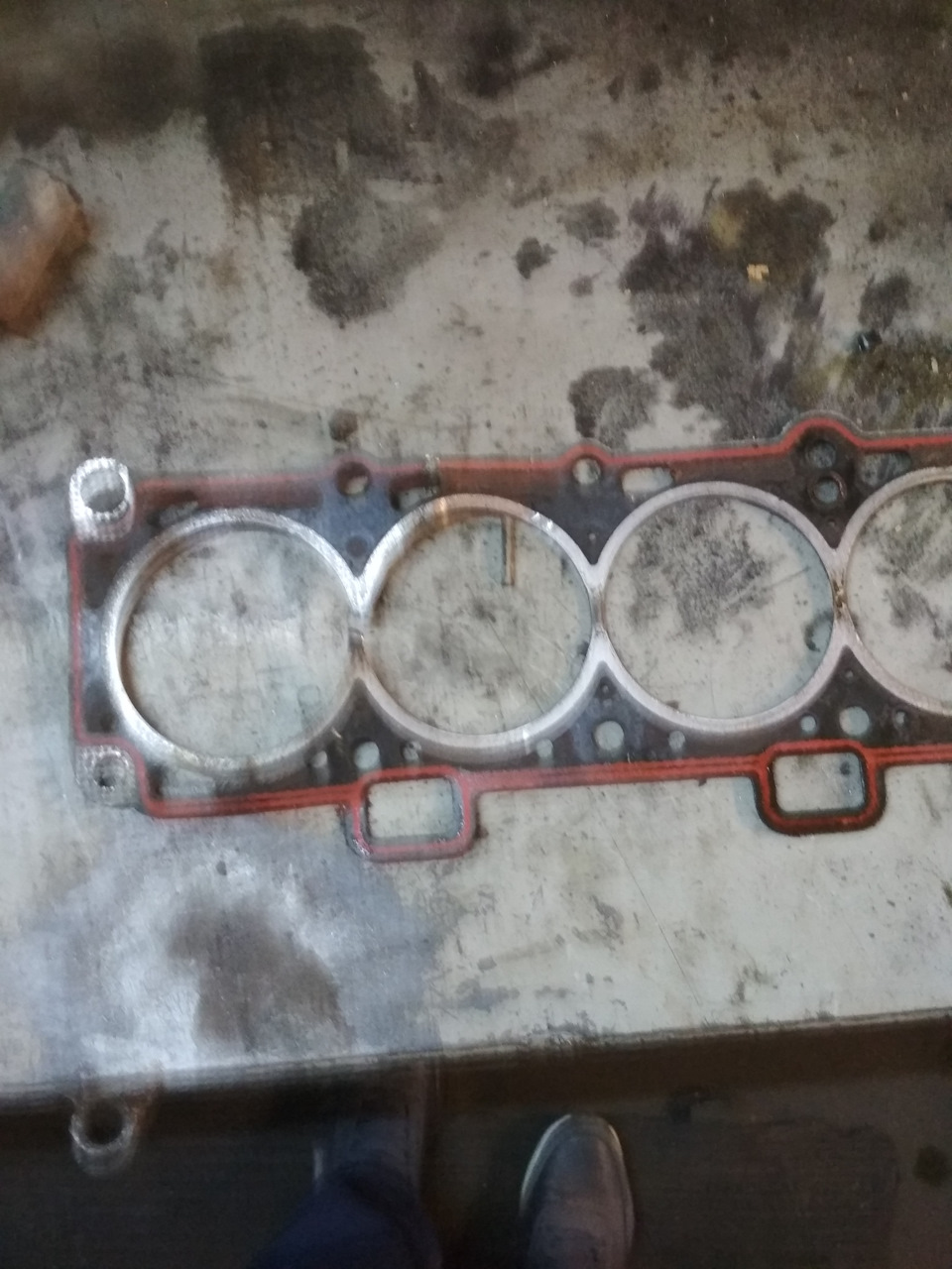 Прогорела прокладка — Lada 21124, 1,5 л, 2004 года | визит на сервис ...