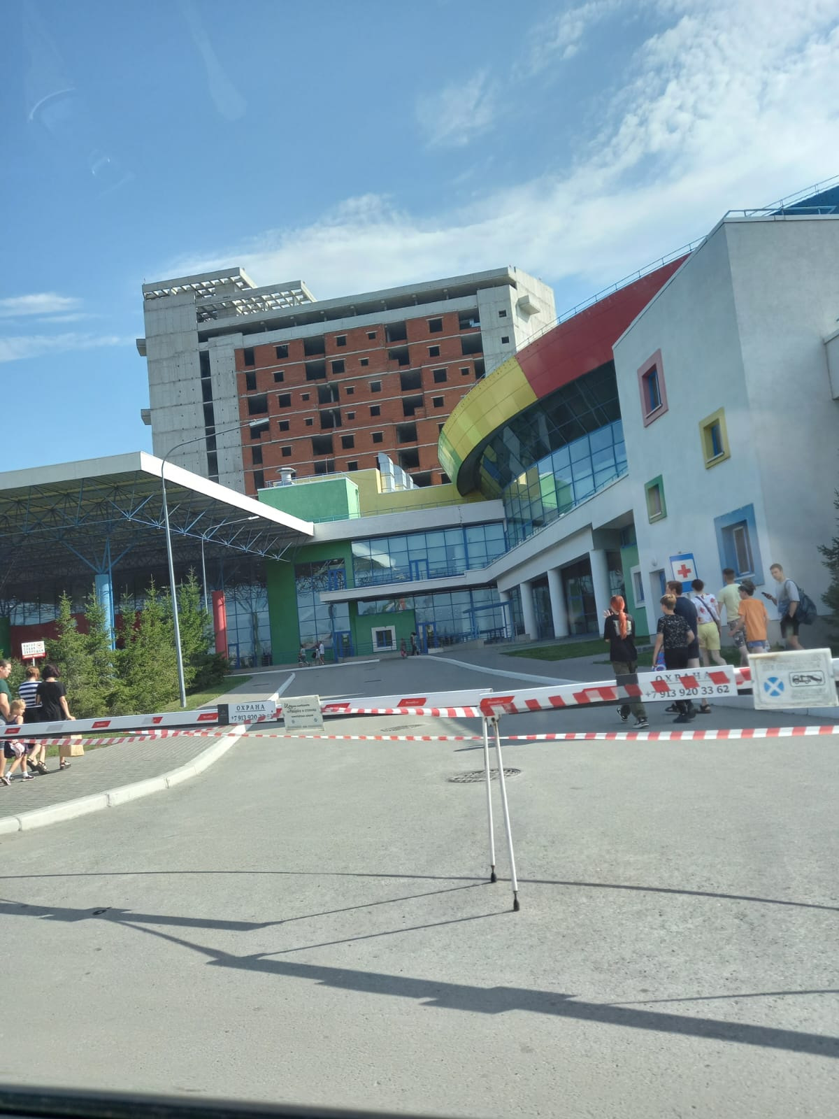 Аквапарк Аквамир Новосибирск — Renault Duster (1G), 1,6 л, 2013 года ...