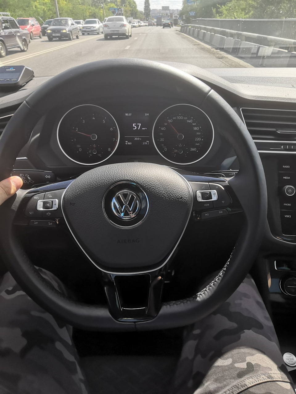 Гарантийный визит #1. Руль завален влево — Volkswagen Tiguan (2G), 1,4 л,  2019 года | визит на сервис | DRIVE2