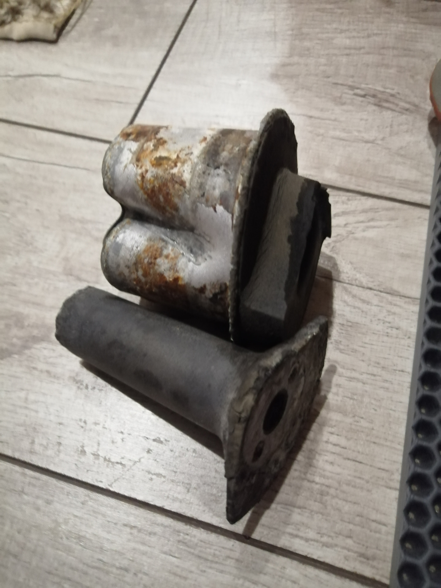 Задние сайлентблоки — Opel Astra H, 1,9 л, 2007 года | визит на сервис ...