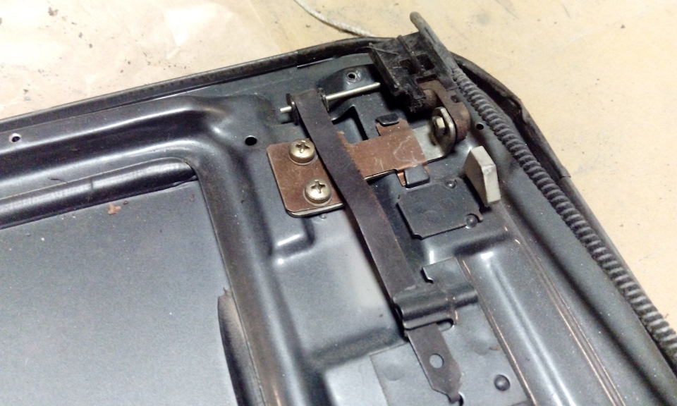 Регулировка люка golf 2 — Volkswagen Golf Mk2, 1,3 л, 1989 года ...