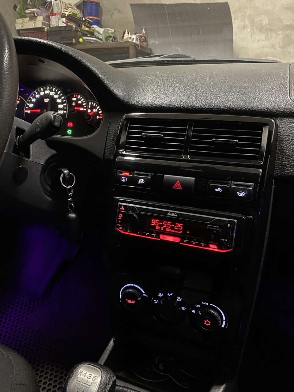 Консоль приора 2 в приору 1 — DRIVE2