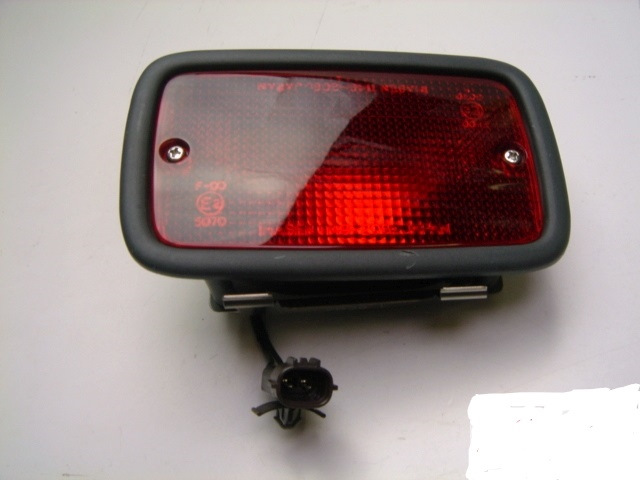 как я задний противотуманный фонарь покупал — Mitsubishi Colt V, 1,3 л ...