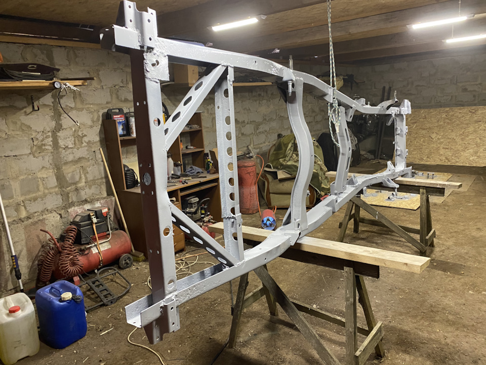 Покраска рамы — УАЗ 469, 2,7 л, 1975 года | своими руками | DRIVE2