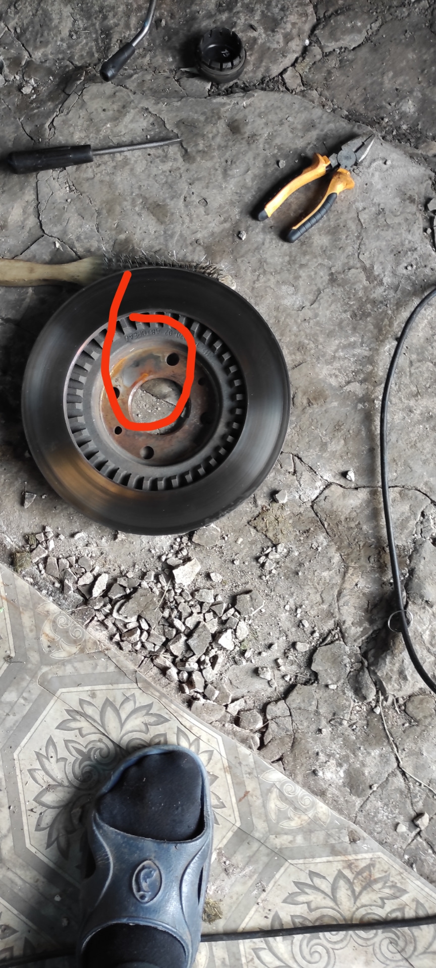 Поиск и устранение проблемы биения при торможении — Lada Калина 2 ...