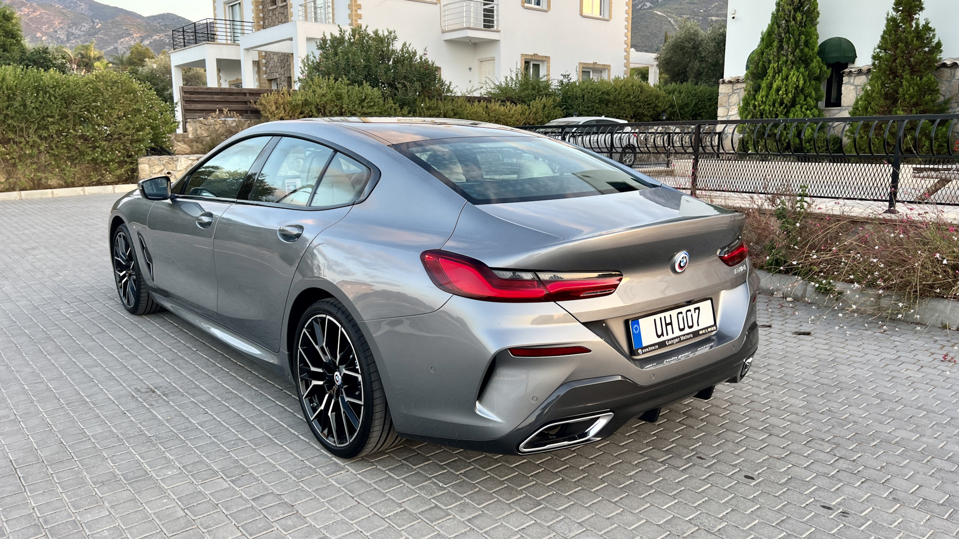 BMW 8 Series Gran Coupe