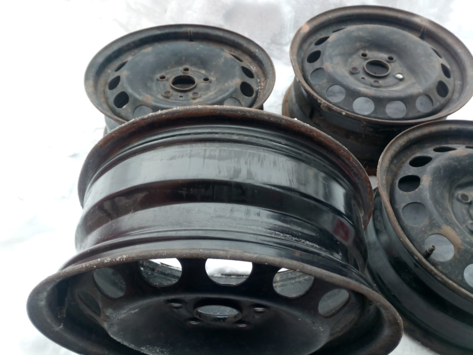 Штампованные диски VAG 6,5Jx16 ET50 5x112 на Skoda Octavia A5 Mk2, Audi ...