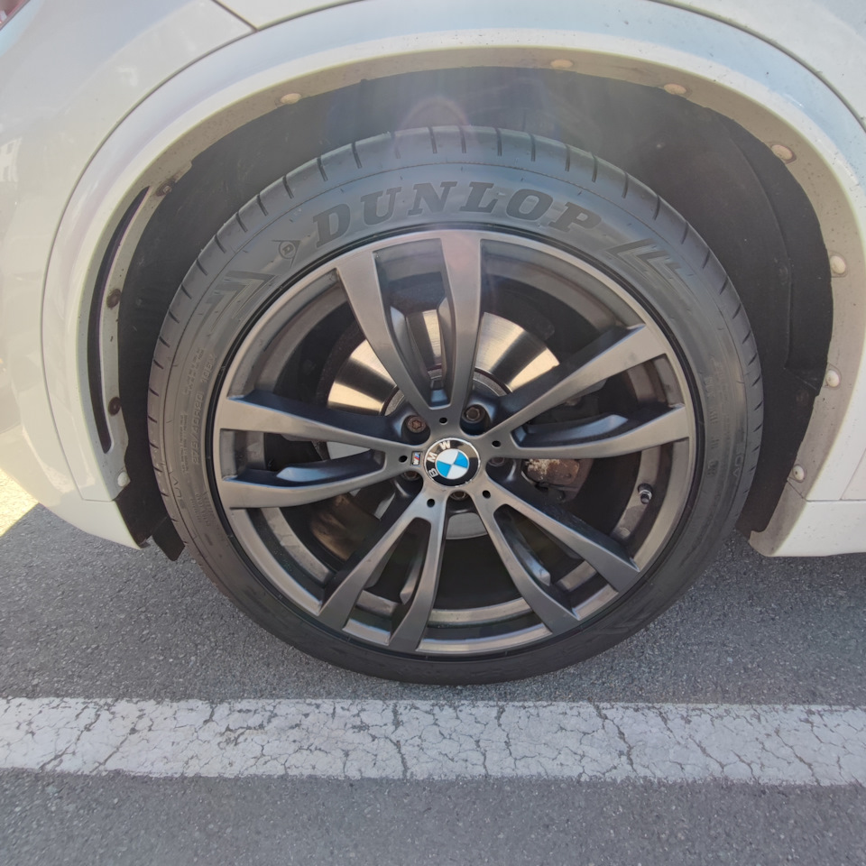 315-35-r20-275-40-r20-dunlop-sport-max-drive2