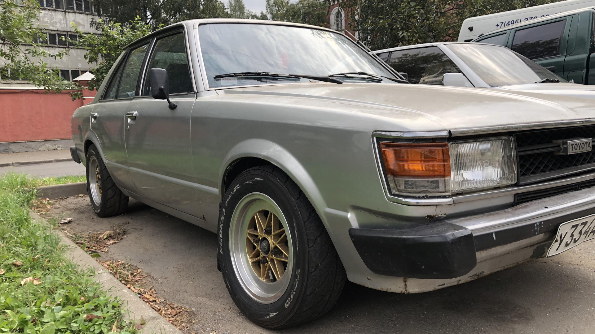 Toyota Carina 1977