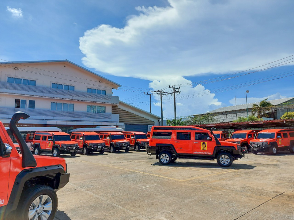 Thai Hummer licensed by Toyota