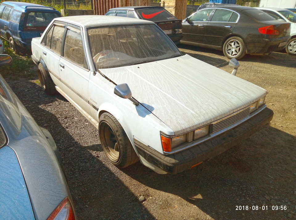 Toyota Carina aa63