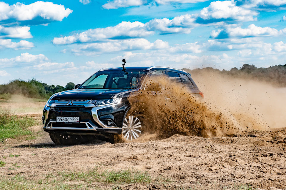 pUAAAgN3B A 960 awc eco outlander что это значит