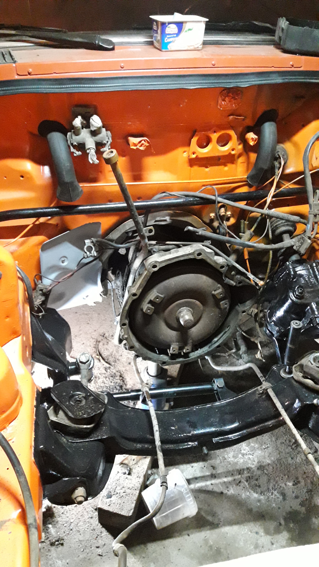 Болты на маховик — Mercedes-Benz W123, 2 л., 1982 года | запчасти | DRIVE2