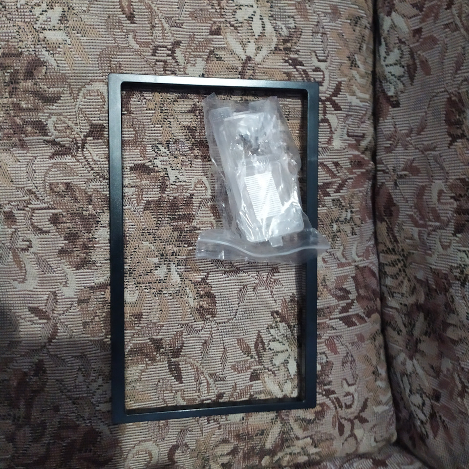 Установка андроида и камеры заднего вида — SsangYong Rexton (1G), 2,3 л ...