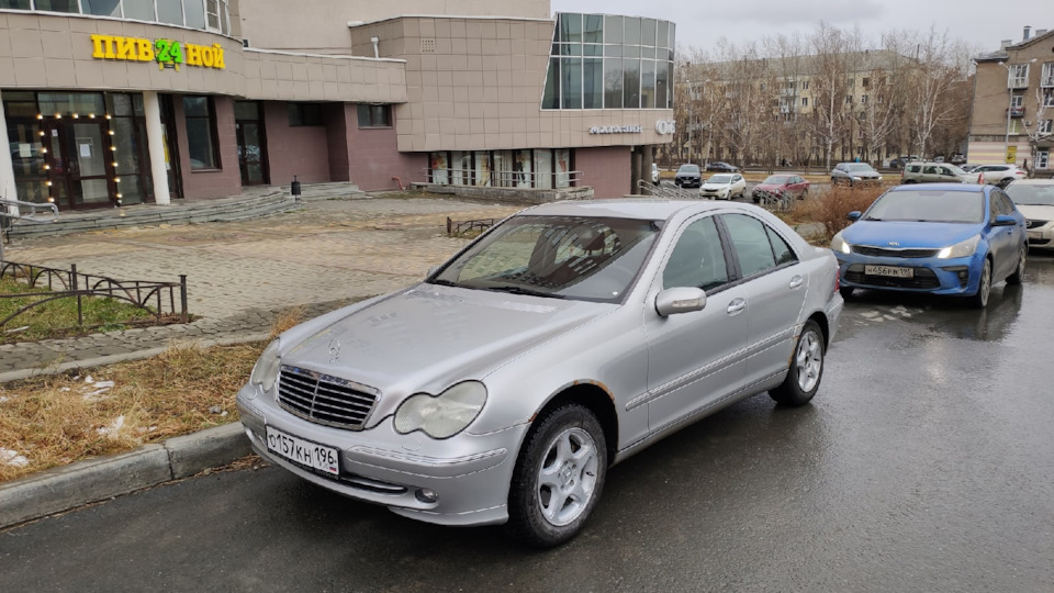 Расход по трассе и в городе — Mercedes-Benz C-class (W203), 2 л, 2001 ...