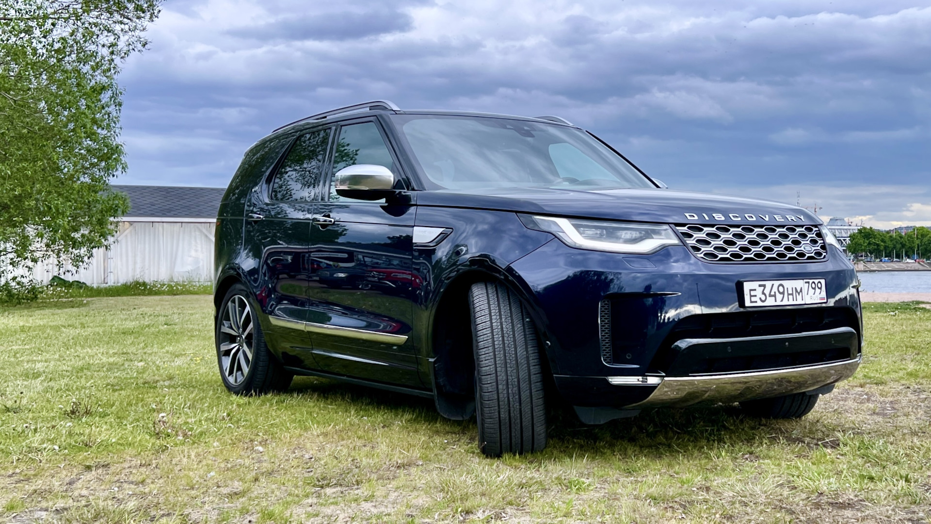 Land Rover Discovery V 3.0 бензиновый 2018 | Blue на DRIVE2