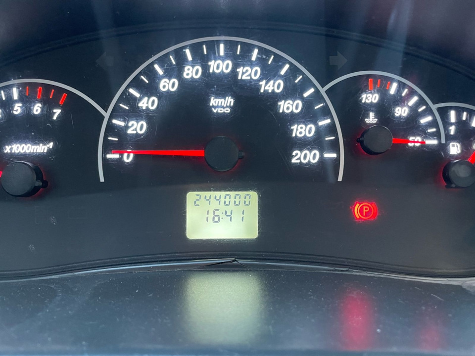 Как подогнать личинку замка под ключ зажигания — Lada Приора седан, 1,6 ...