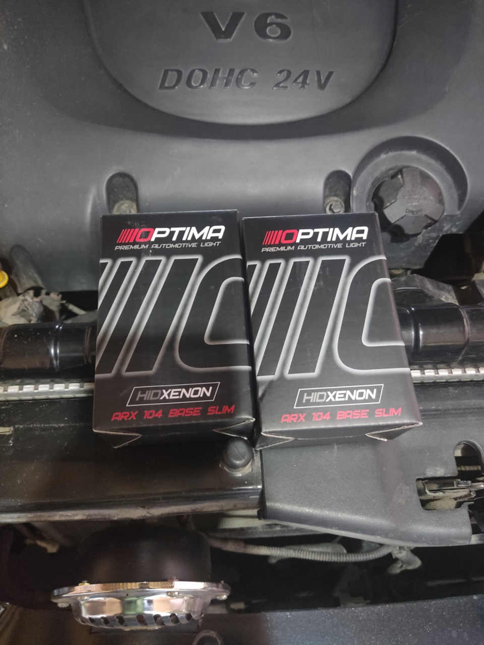 Замена блоков розжига ксенона. — Hyundai Sonata IV (EF), 2,7 л, 2007 ...