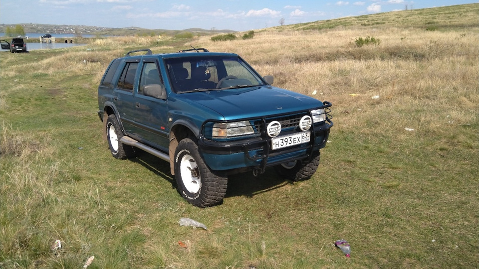 Opel Frontera A
