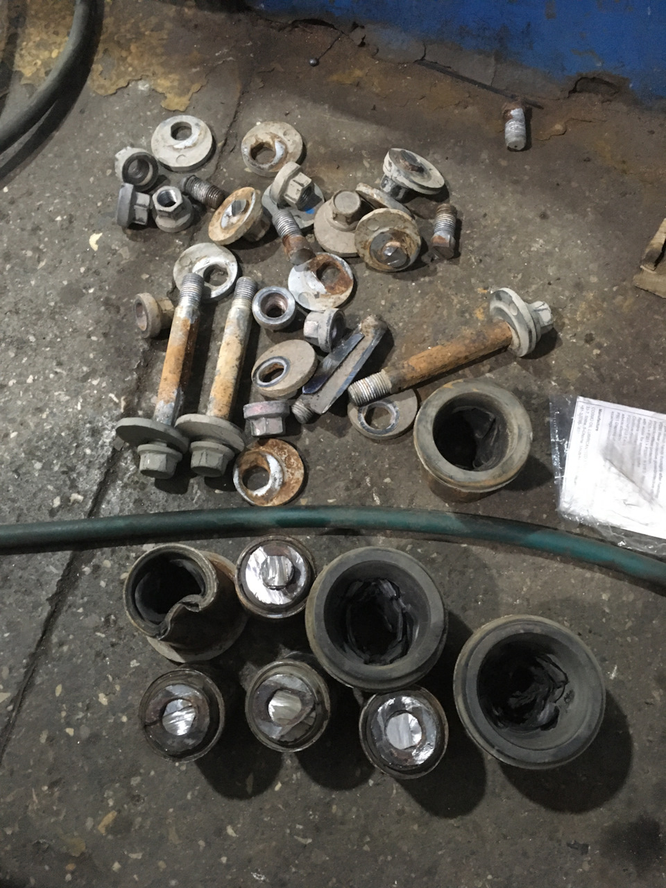 Фото в бортжурнале Mitsubishi Pajero (4G)