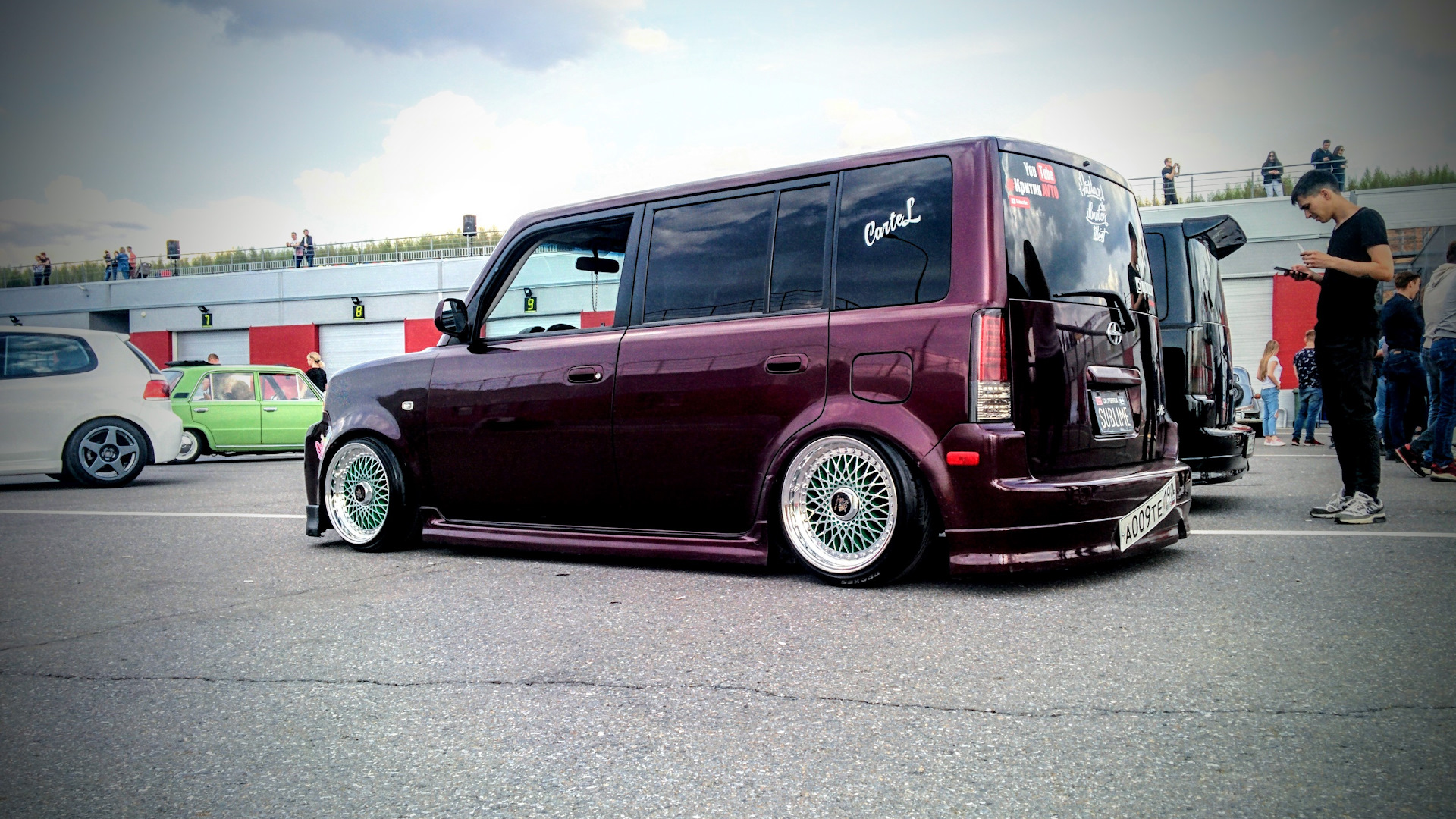 Scion XB 5