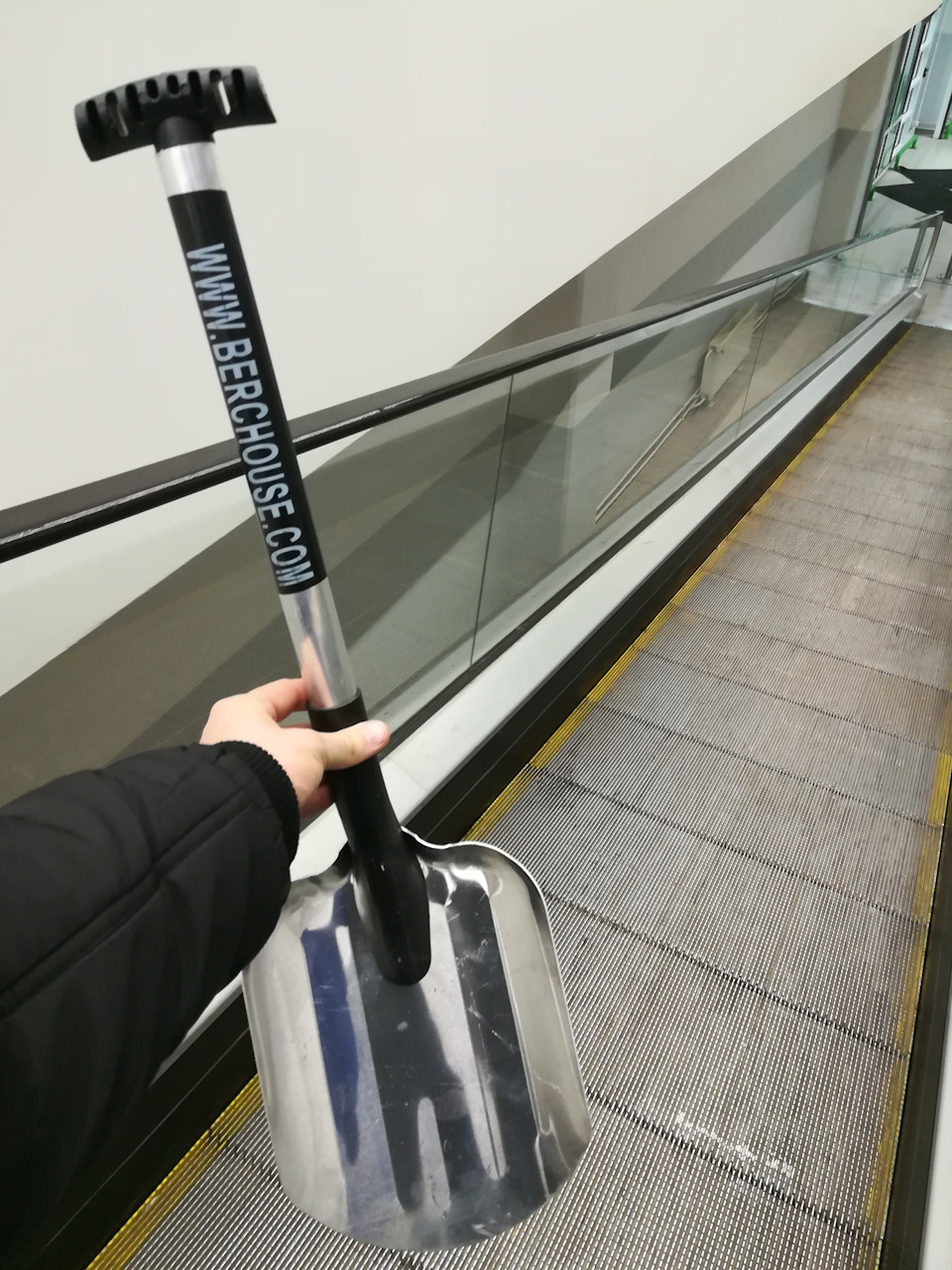 приора датчик детонации расположение