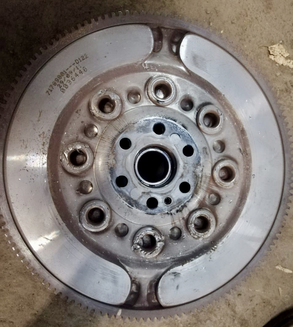 Фото в бортжурнале Alfa Romeo Brera. Запчасти на фото: 71789801